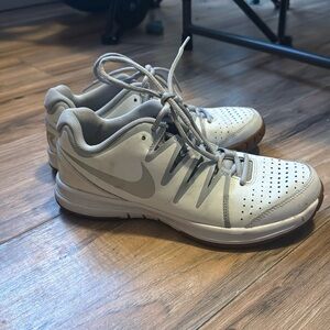 Nike Air Vapor Court White Grey Women’s 8.5